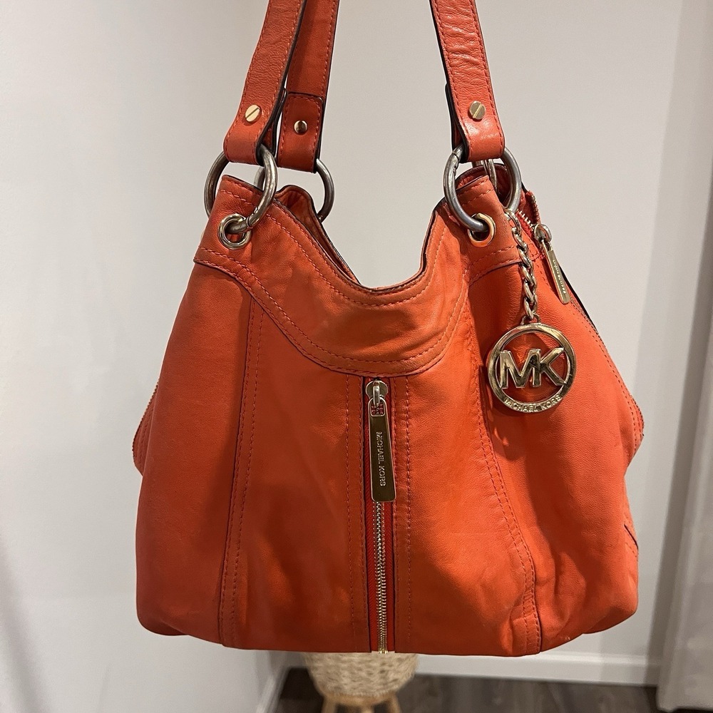 Michael Kors Medium‎ Leather Crossbody Bag